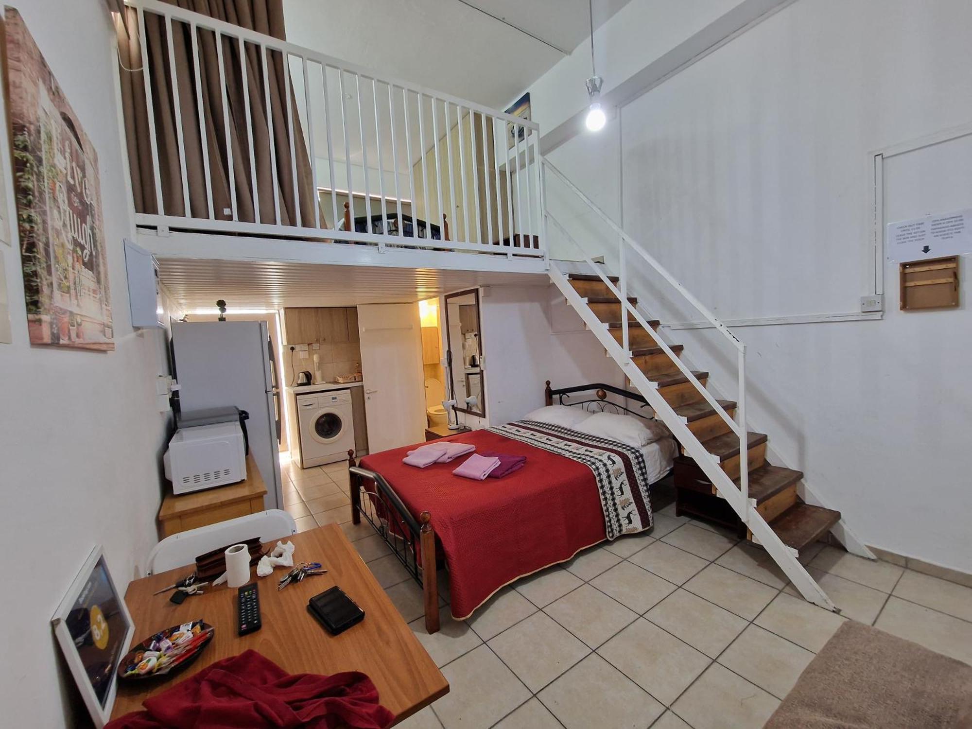 Strovolos Rooms Studios Нікосія Номер фото