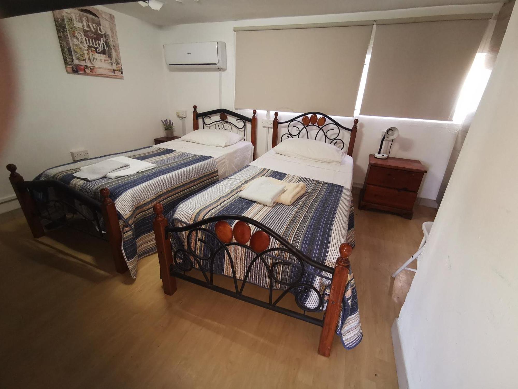 Strovolos Rooms Studios Нікосія Номер фото