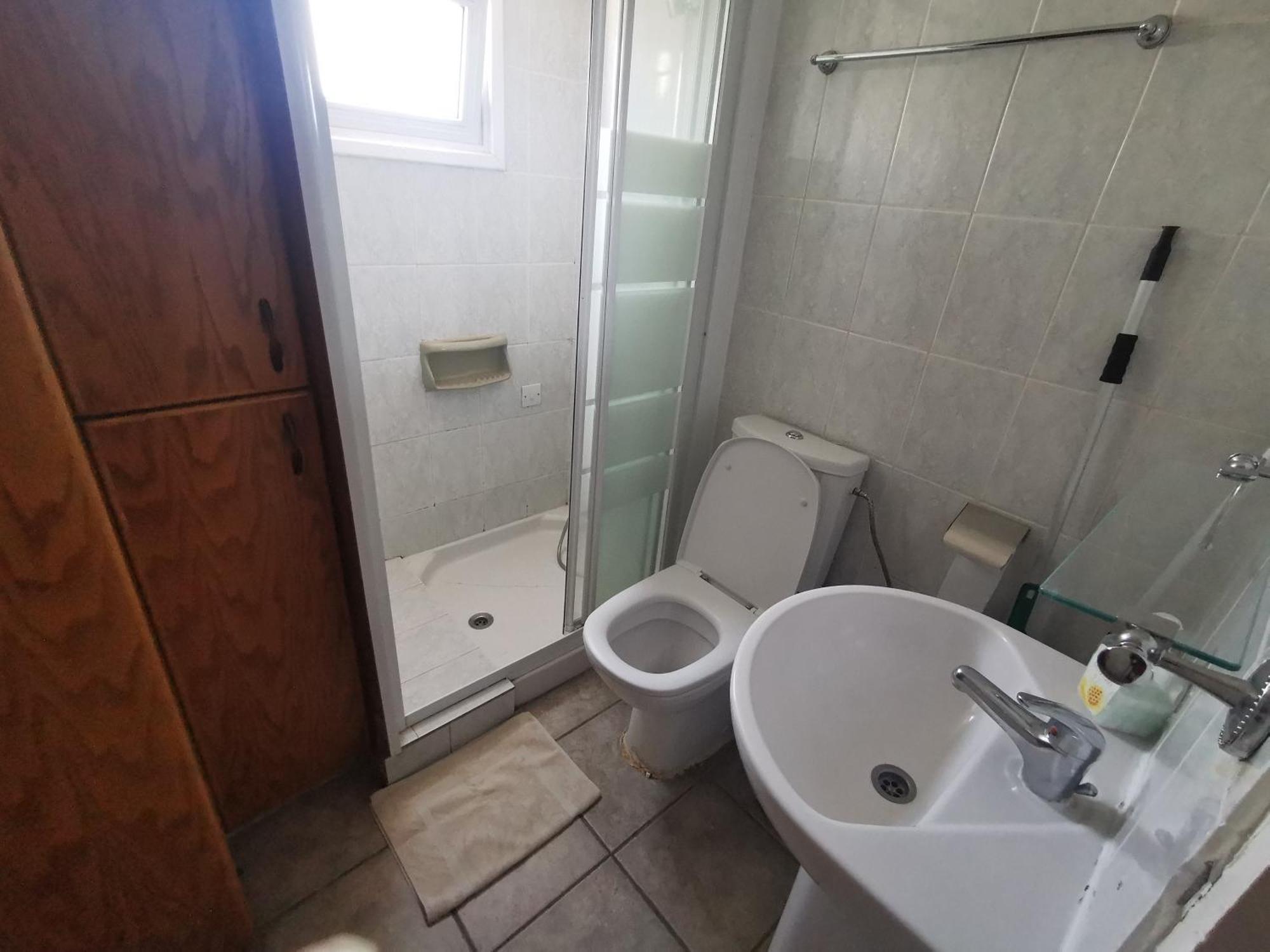 Strovolos Rooms Studios Нікосія Номер фото